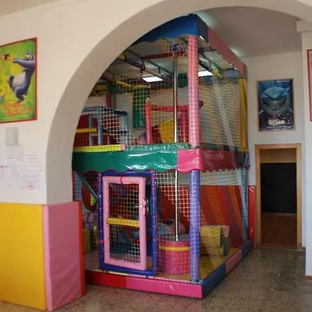 מלון Rovira טוסה דה מאר