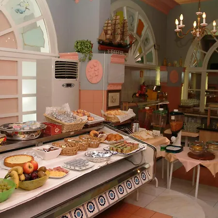 Rovira Hotel 2*