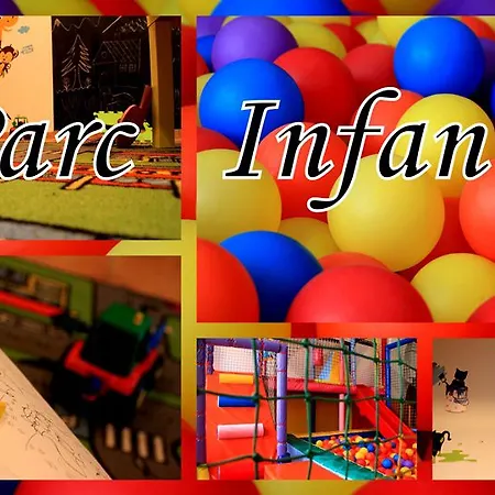 Rovira מלון
